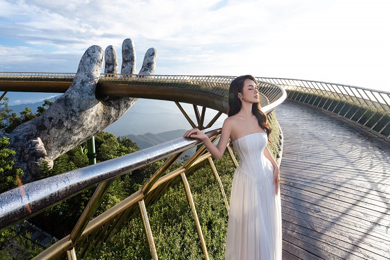 Á hậu Vũ Thúy Quỳnh choáng ngợp cùng bộ ảnh tại Sun World Ba Na hills